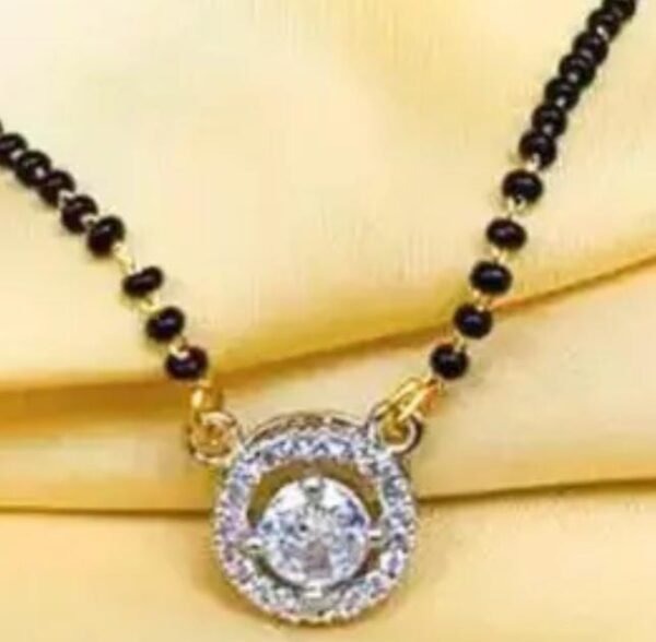 Small pendent solitaire mangalsutra - Image 3