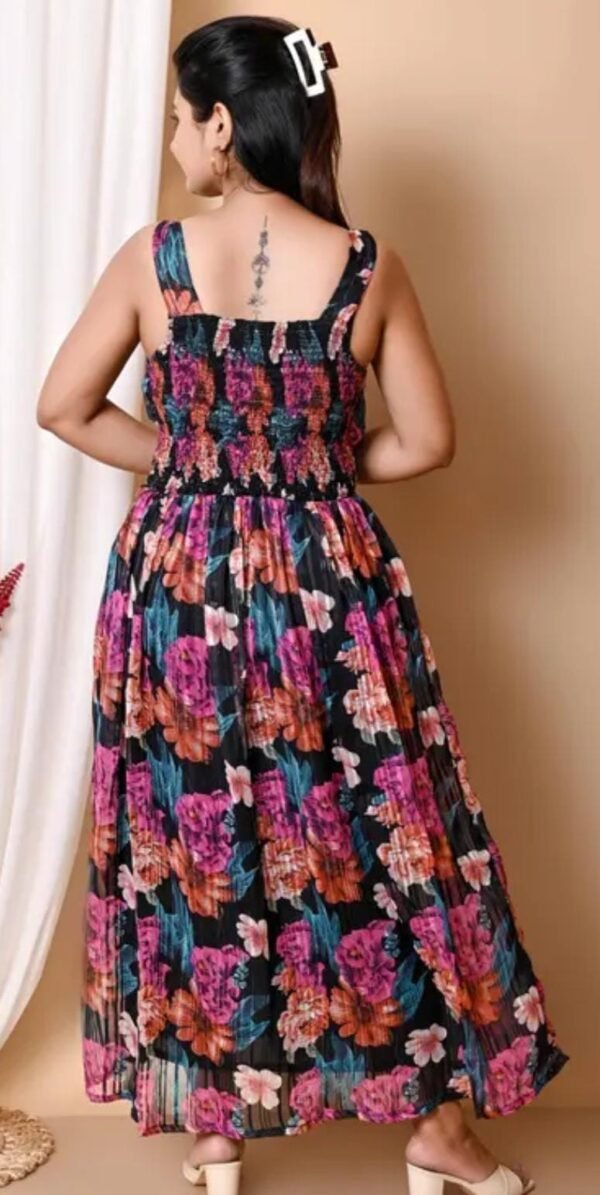 Elegance Sleeveless Black Floral Printed Maxi Dress - Image 4