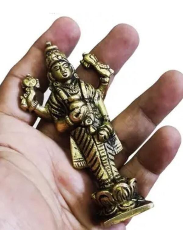 dhanvantari-god-idol-in-hand