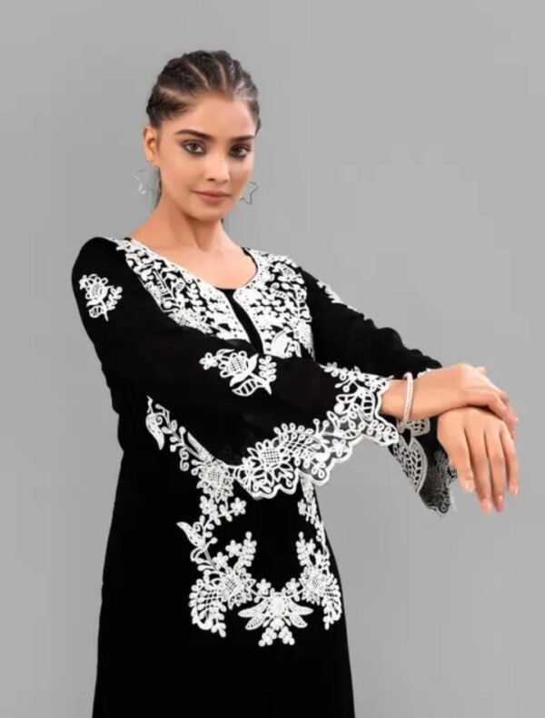 Elegant Black Georgette Kurta Pant Set for Women