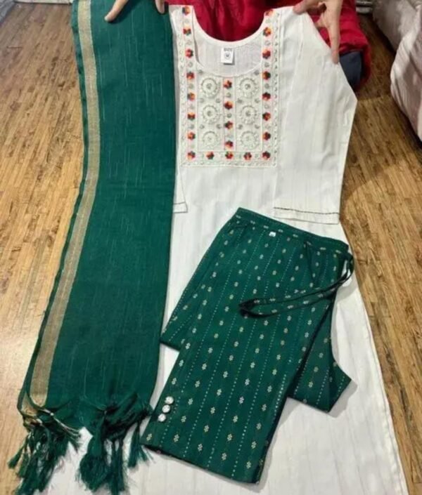 White and Green Khadi Cotton Kurta Pant Set with Dupatta - Image 4