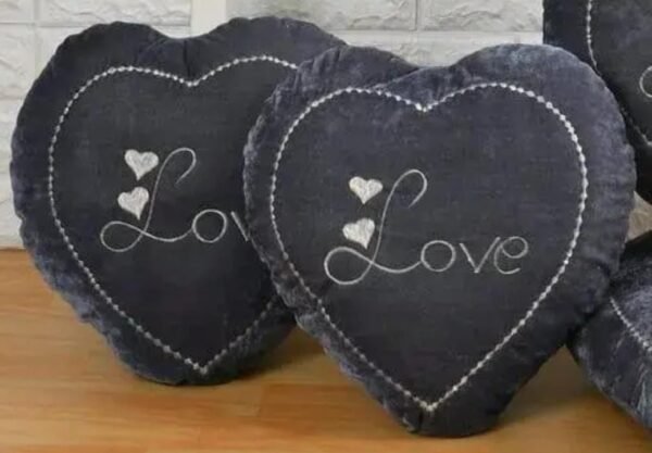 Velvet Love Cushion Pack Of 2 - Image 3